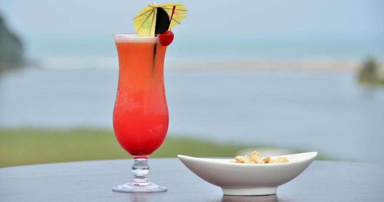 The Estuary Hotel & Spa ポート・エドワード エクステリア 写真