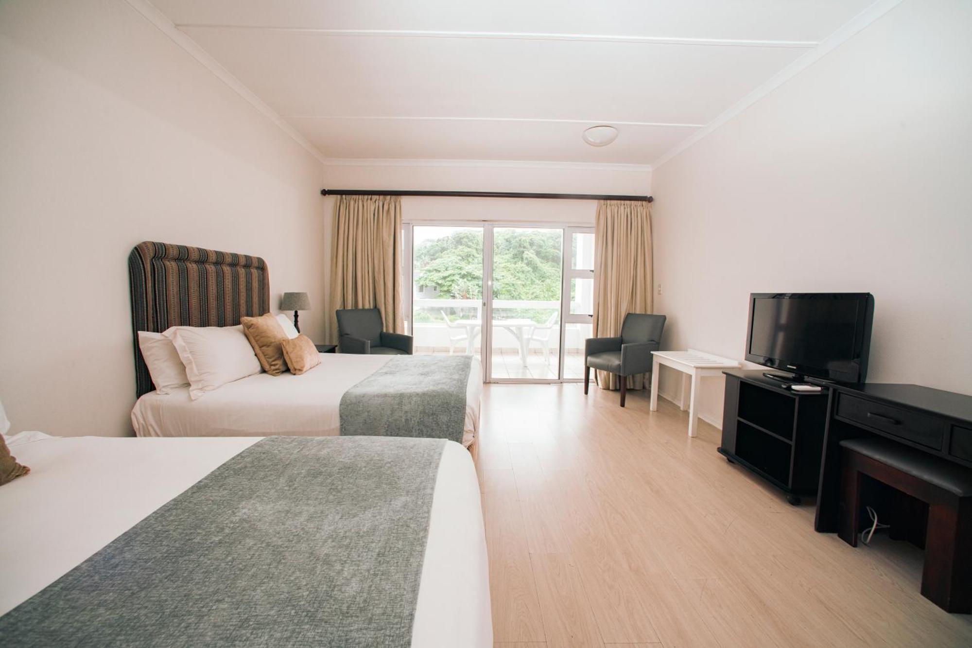 The Estuary Hotel & Spa ポート・エドワード エクステリア 写真